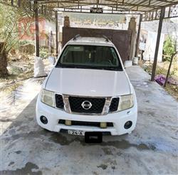 نیسان پاسفایندەر